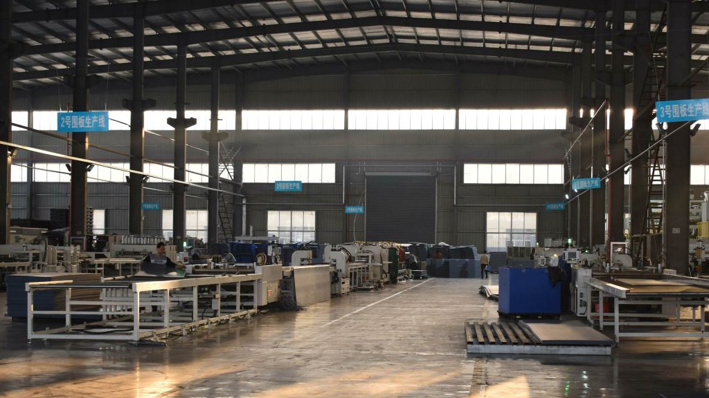 Industrial packaging production workshop